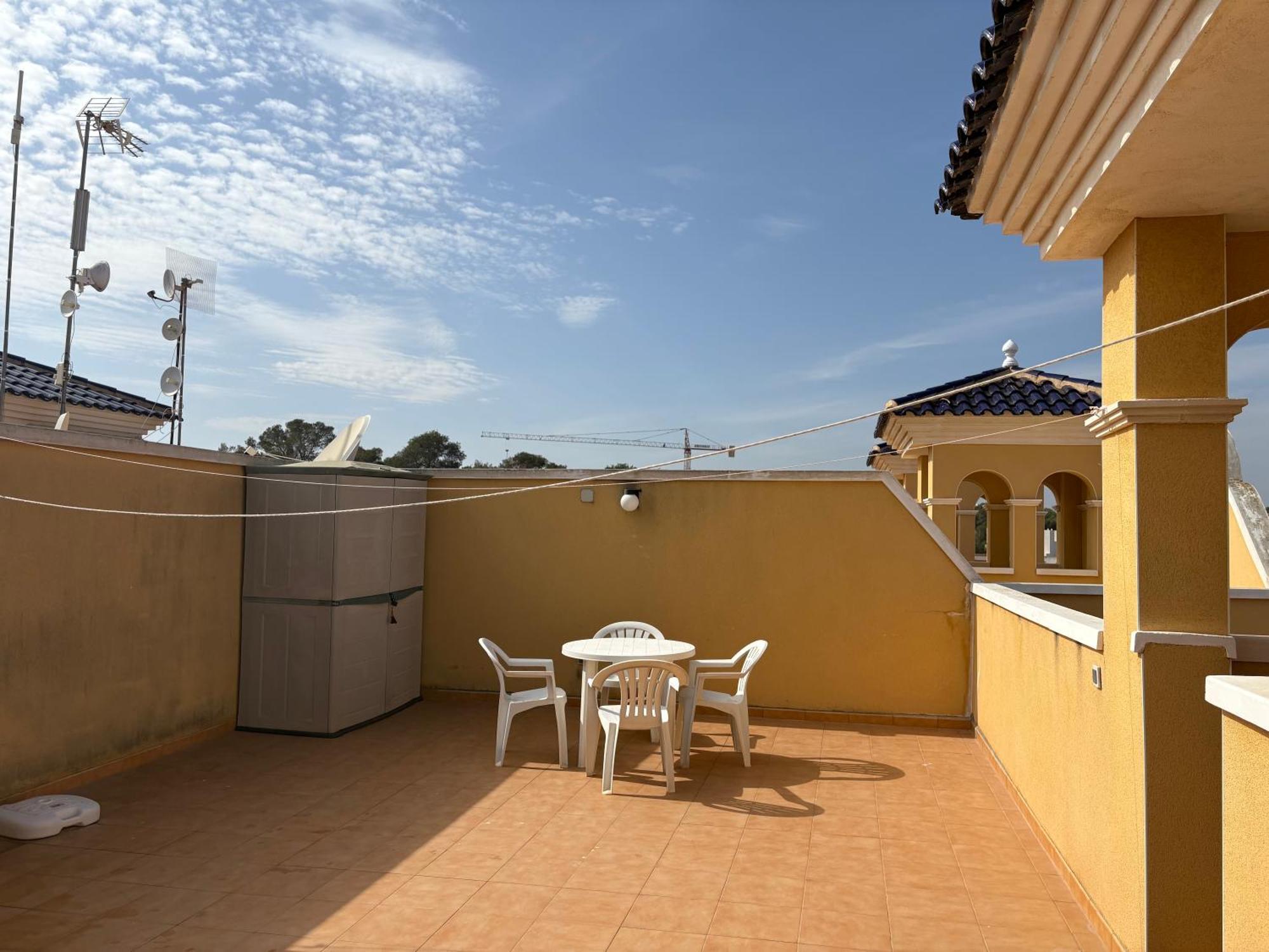 Top Floor Spacious Apartment With Roof Terrace Alicante Kültér fotó